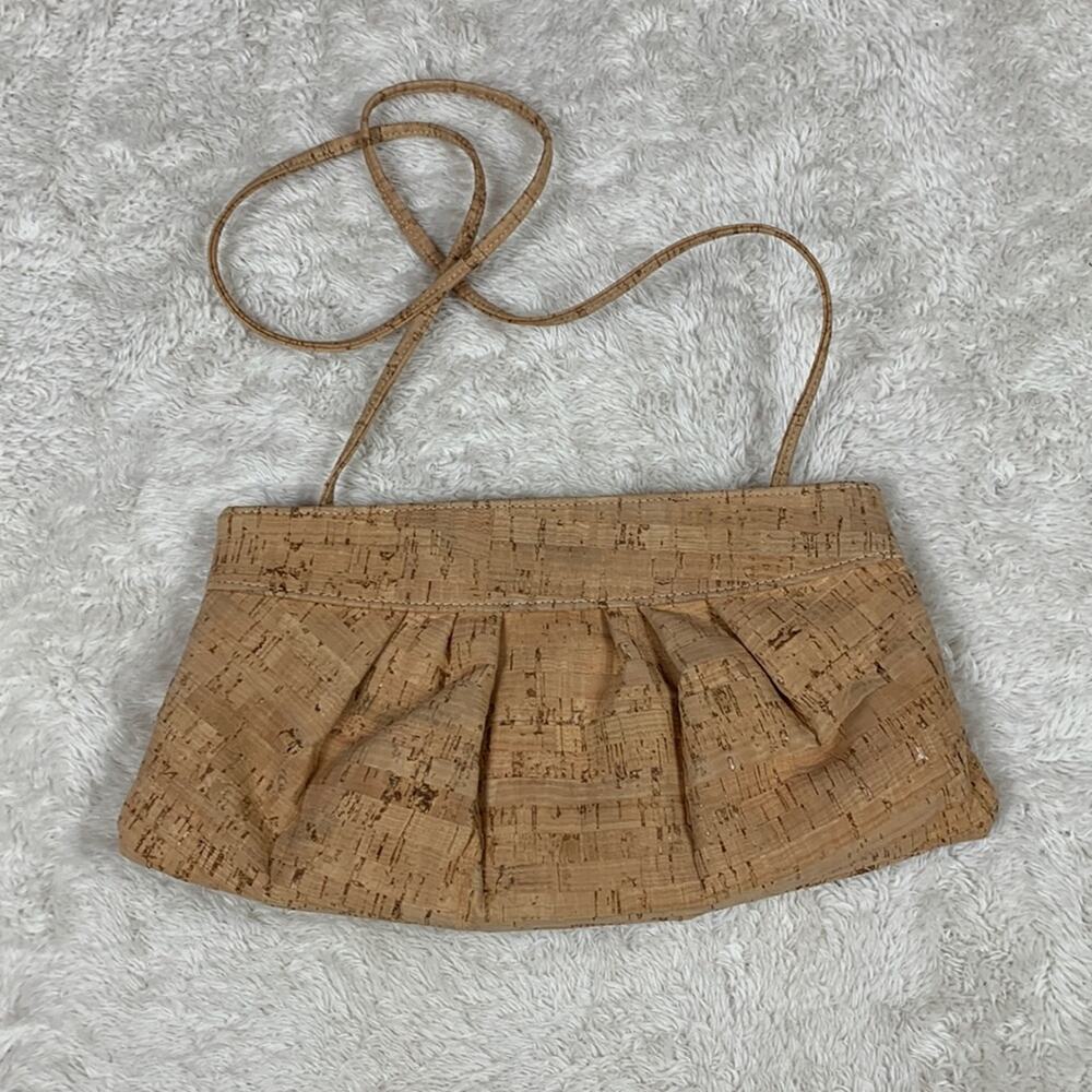 Unbranded pleated cork shoulder bag, converts‎ to clutch